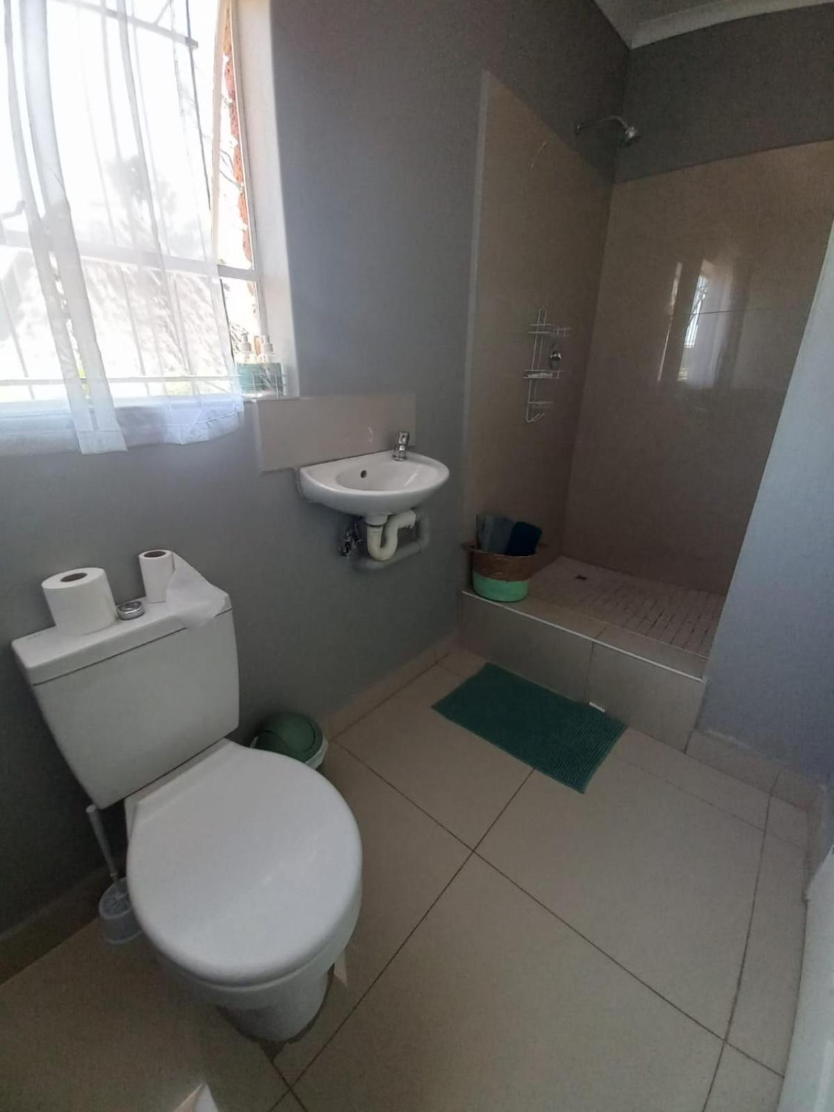 פיט רטיף Rocky Hills Guesthouse מראה חיצוני תמונה