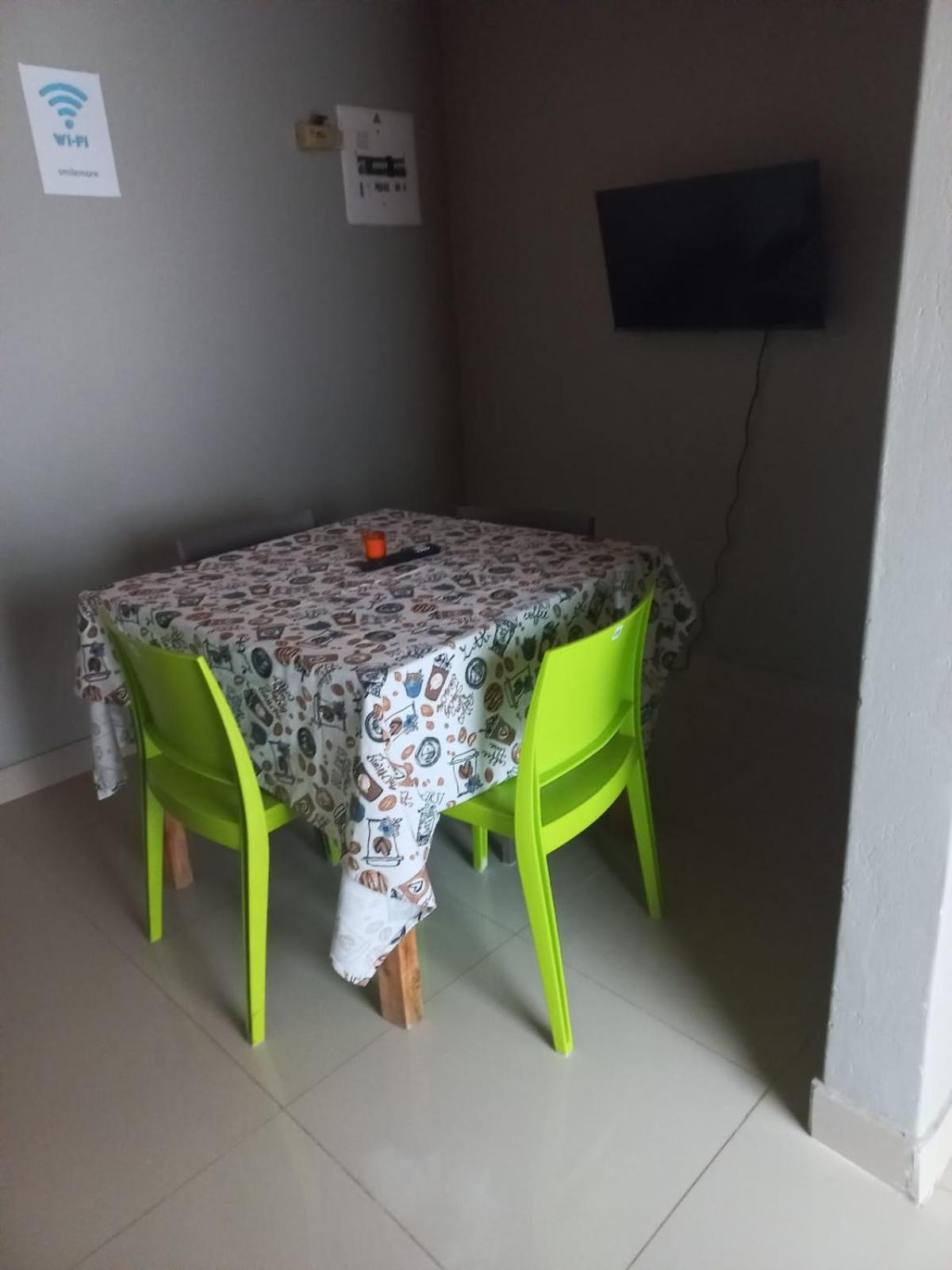 פיט רטיף Rocky Hills Guesthouse מראה חיצוני תמונה