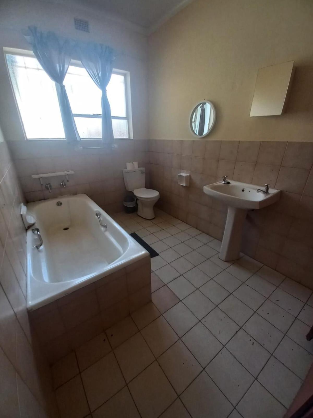 פיט רטיף Rocky Hills Guesthouse מראה חיצוני תמונה